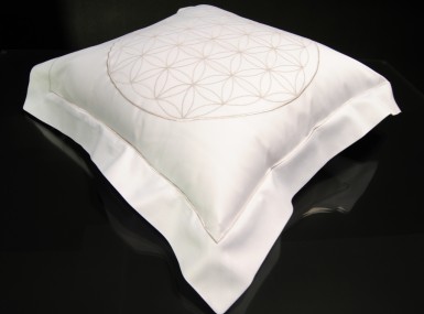 Vorschaubild christian fischbacher bettwaesche luxury nights eternal flower satin 305